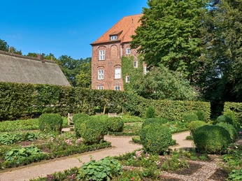 Garten vom Schloss Agathenburg