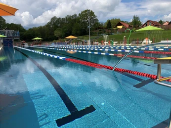 Becken im Heidebad Buxtehude