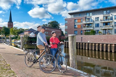 Radfahrer in Buxtehuder Hafencity