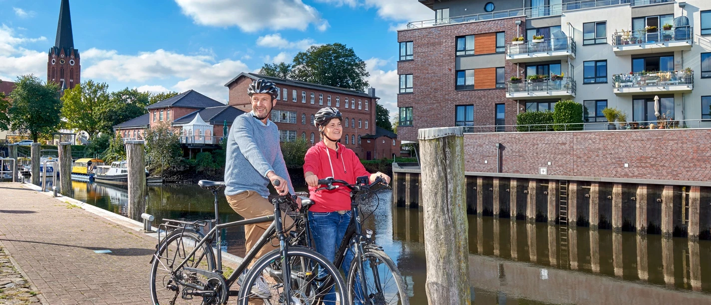 Radfahrer in Buxtehuder Hafencity
