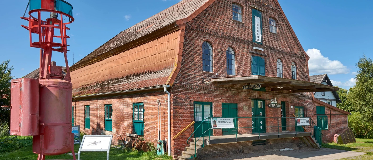 Außenansicht Kehdinger Küstenschiffahrt-Museum in Wischhafen