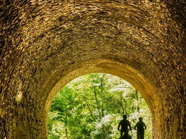 Tunnel auf dem Ahr-Radweg zwischen Schuld und Insul