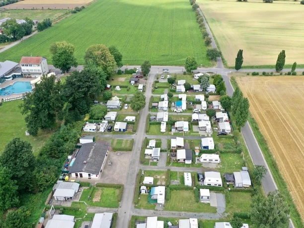 Campingplatz Hofgeismar Luftaufnahme 2.jpg
