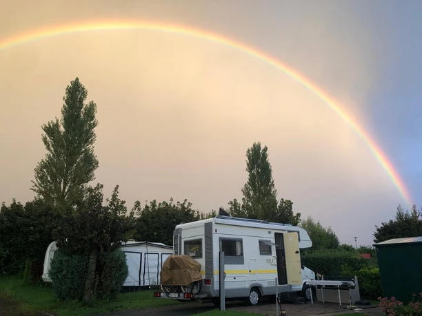 Campingplatz Hofgeismar Parzelle Fischer.jpg
