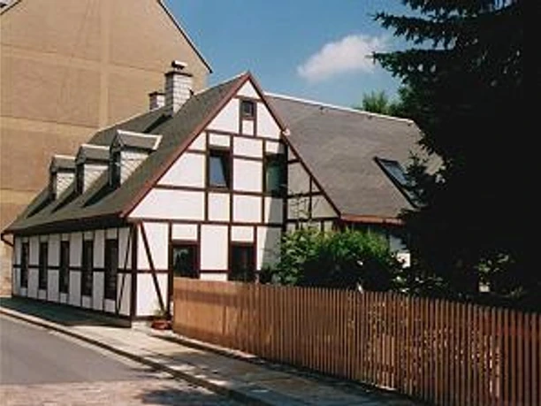 Haus1