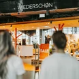 Wiederschön-Konzeptladen-Höfe-am-Brühl-Upcycling-Wiederverwertung-Nachhaltigkeit-Philipp-Kirschner-leipzig-travel.jpg Eingang Konzeptstore "Wiederschön"