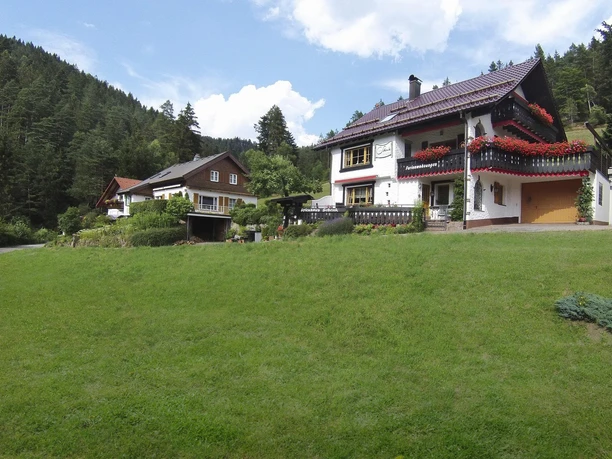 unser 5 Sterne Anwesen Haupthaus u. kleines Landhaus