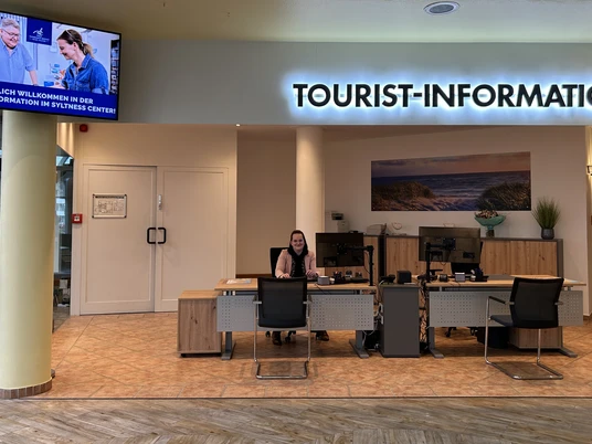 tourist-information-Syltness Center-(c)insel-sylt.de_Susanne Klick.jpeg