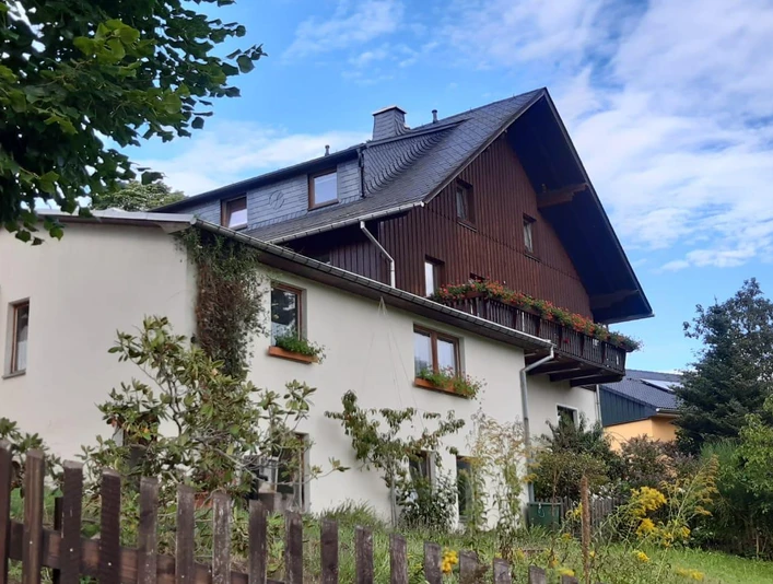 Ferienhaus im Sommer