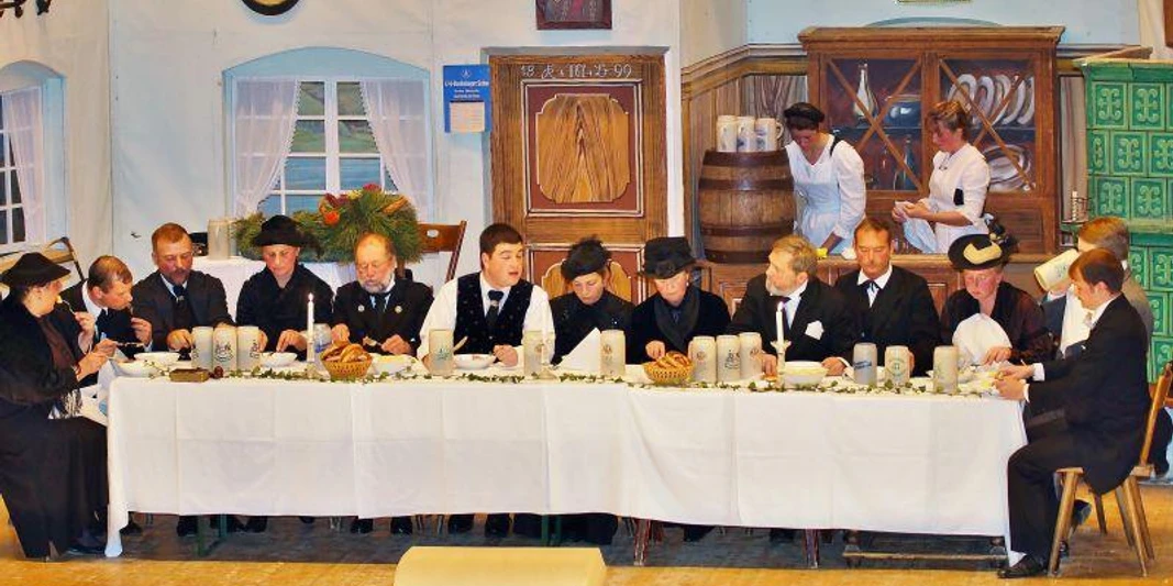 Mittenwalder Bauerntheater - "Der Geisterbräu"