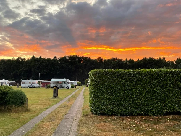 Abenddämmerung Campingplatz Gnarrenburg