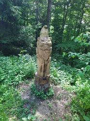 Holzskulptur Sagenhafter Stierenberg