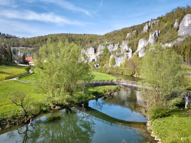 Radfahrer im Donautal