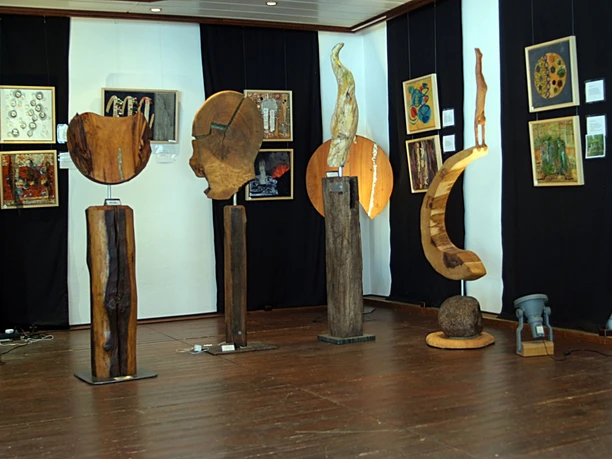 Kunst im Park Willingen Skulpturen.jpg