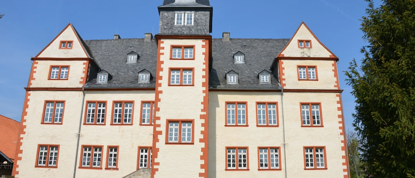 Fassadenansicht Städtisches Museum Schloss Salder in Salzgitter