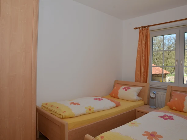 Kinderzimmer Hühnerhof.jpg