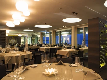 Belvédère lakeside restaurant