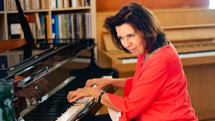 Susi-Weiss-Pianistin-Bad-Aibling-Salonmusik-Klavierflügel.jpg