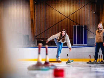 Eislaufhalle Baiersbronn Eisstockschiessen Challenge Eislaufhalle Baiersbronn Eisstockschiessen Challenge