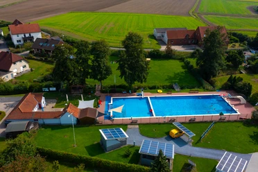 Oldendorf Freibad.jpg