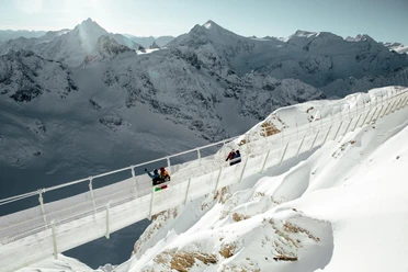 Titlis_Cliff Walk_Winter (14).jpg