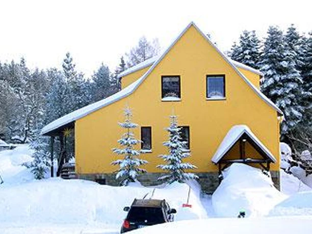 Haus im Winter Haus im Winter