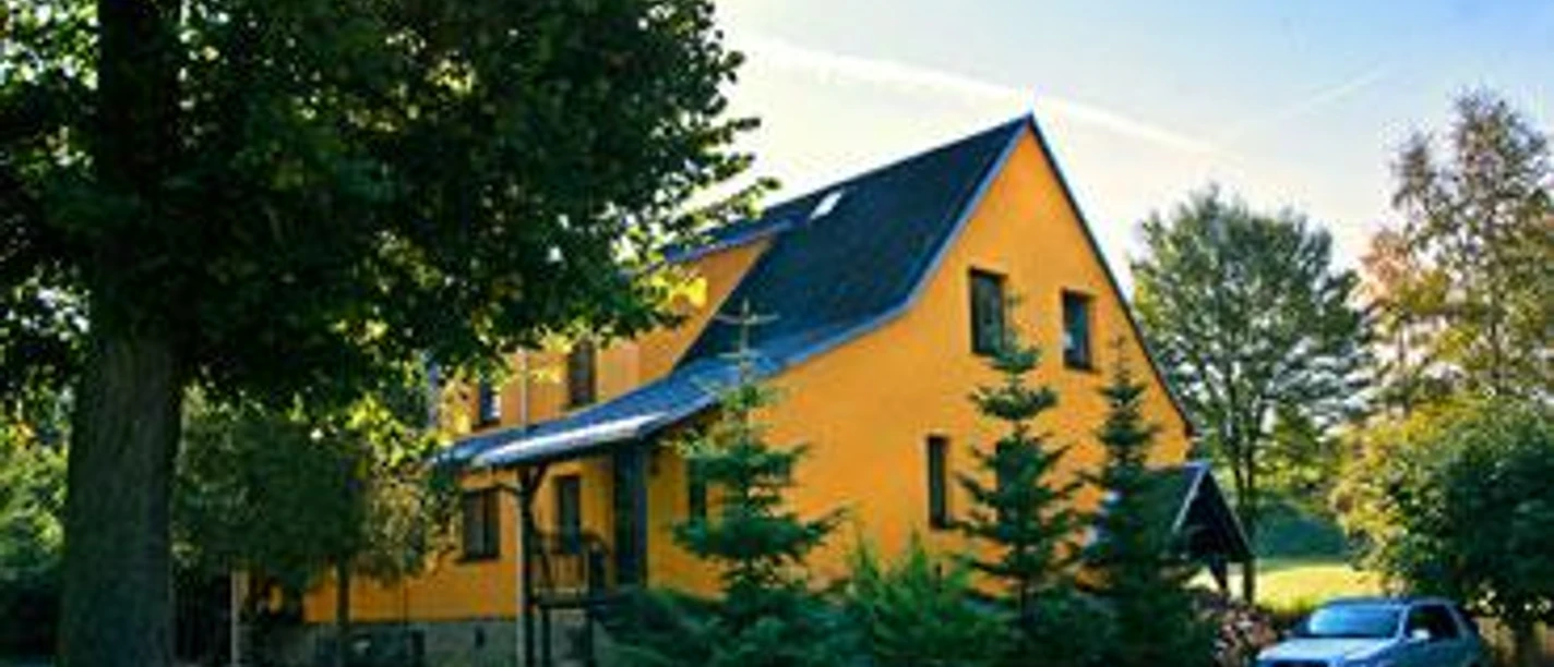 Haus im Sommer