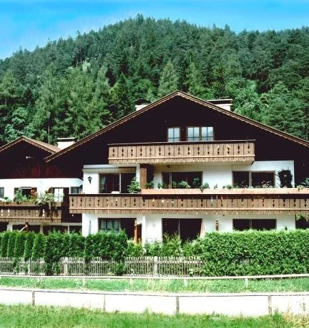 Haus Süd-West-Seite