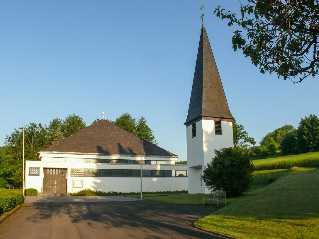 Kulturkirche SIlberg außen.jpg