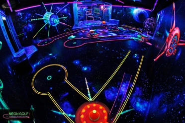 Neon-Minigolf