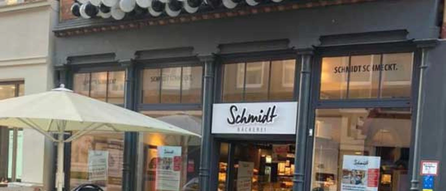 Bäckerei Schmidt Minden.jpg Das Bild zeigt den Eingangsbereich der Bäckerei Schmidt in der Bäckerstraße.