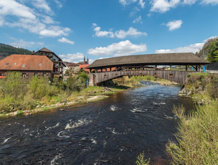 Historische Holzbrücke über der Murg in Forbach_compusign.de