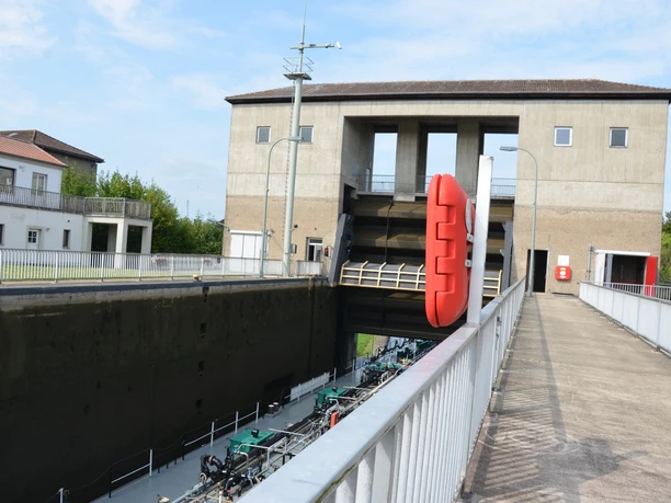 Schleuse Salzgitter-Üfingen