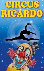 Circus Ricardo gastiert in Wunstorf Ein lächelnder Clown mit roter Nase und Hintergrund eines Akrobaten vor einem funkelnden Nachthimmel.