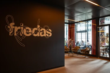 Friedas Bar & Kitchen