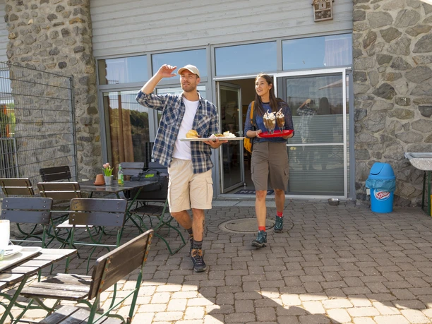 Schillat's Café & Biergarten Schillat's Café & Biergarten