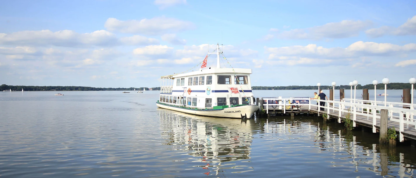 MS-Ammerland-Weisse-Flotte.jpg The White Fleet gently moors at the jetty in the glittering waters of the Zwischenahner Meer.