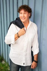 Pascal Krieger_Pressefoto_Gross-web.jpg