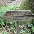 Wegweiser zum Rundweg Schwändi.