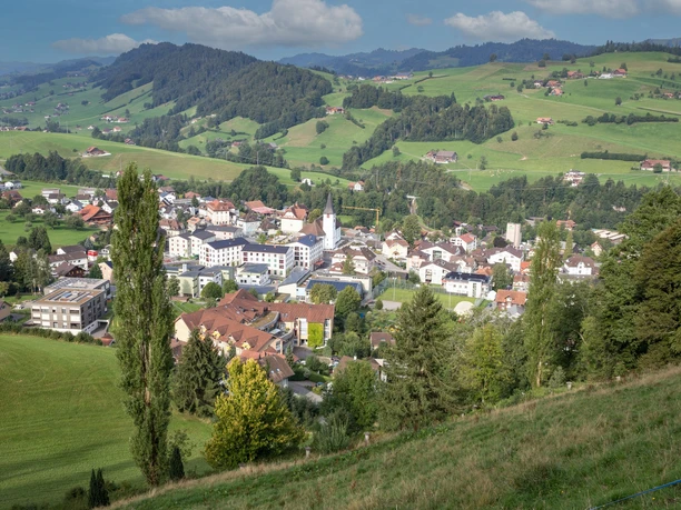 Blick auf das Dorf Entlebuch.