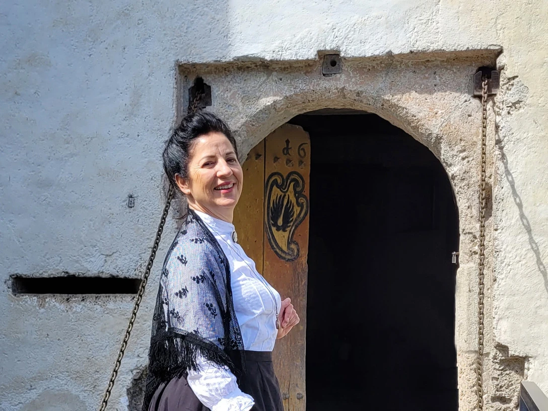 Führung mit Wilhelmina von Hallwyl durch das Schloss Hallwyl