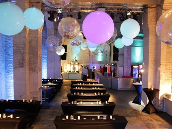 IMG_2963xx.jpg Veranstaltungs Set Up Bogen 2Event Set Up Location Bogen 2