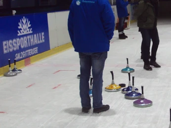 Eisstochschießen in der Eissporthalle am Salzgittersee