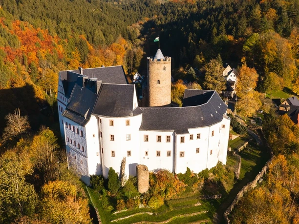Burg Scharfenstein im Herbst Burg Scharfenstein im Herbst