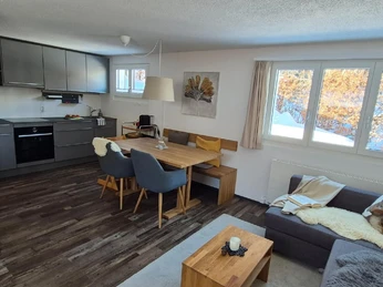 Essbereich mit Küche