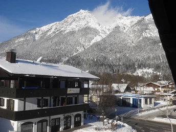 Blick vom Balkon zum Kramer