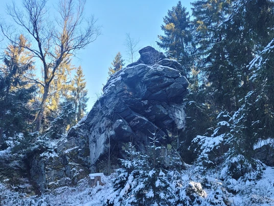 Elsenfelsen im Winter