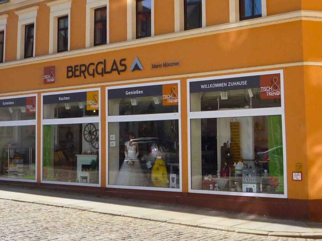Fachgeschäft für erzgebirgische Volkskunst Bergglas in Schwarzenberg