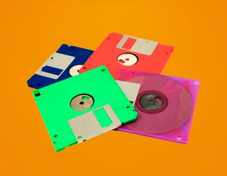 25-03-15-90er-meets-00er.png