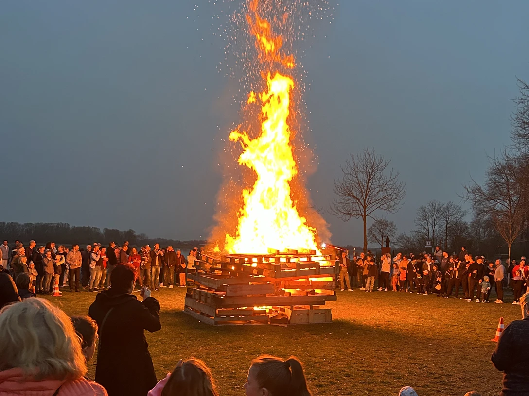 Osterfeuer Beachlounge